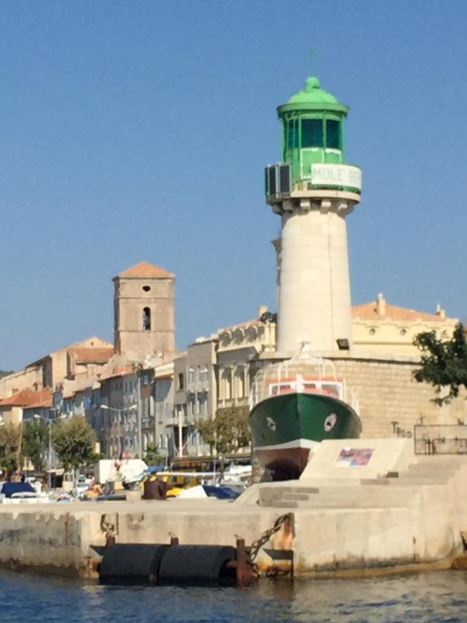 Rez-De-Villa Vue Mer Panoramique 4 P - Soleil Levant La Ciotat Kültér fotó